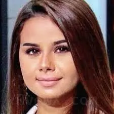 صورة منة عرفة Menna Arafa