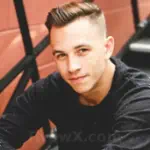 جاستن فلام  Justin Flom Profile Picture
